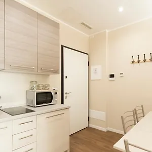 via-torino-apartment-3.italymilanhotels.net/